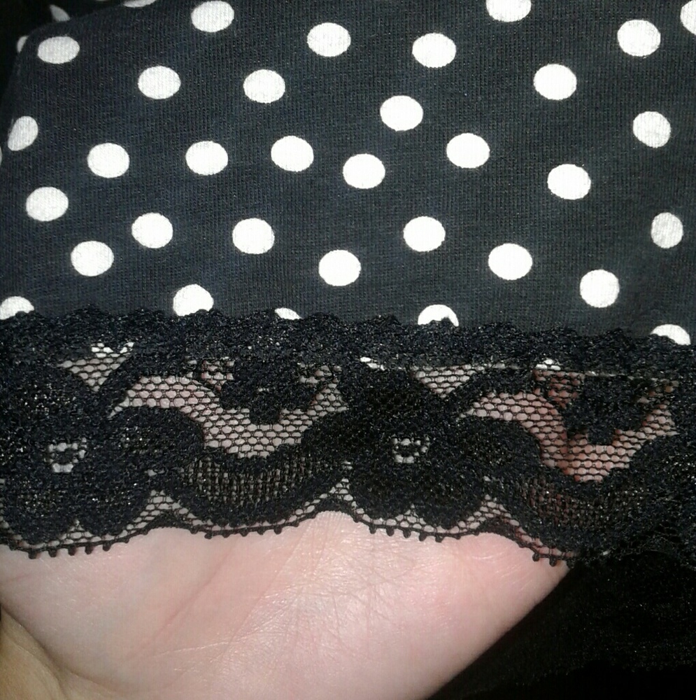 Black & White Polka Dot Lace Cami♡♡ - Picture 4 of 5